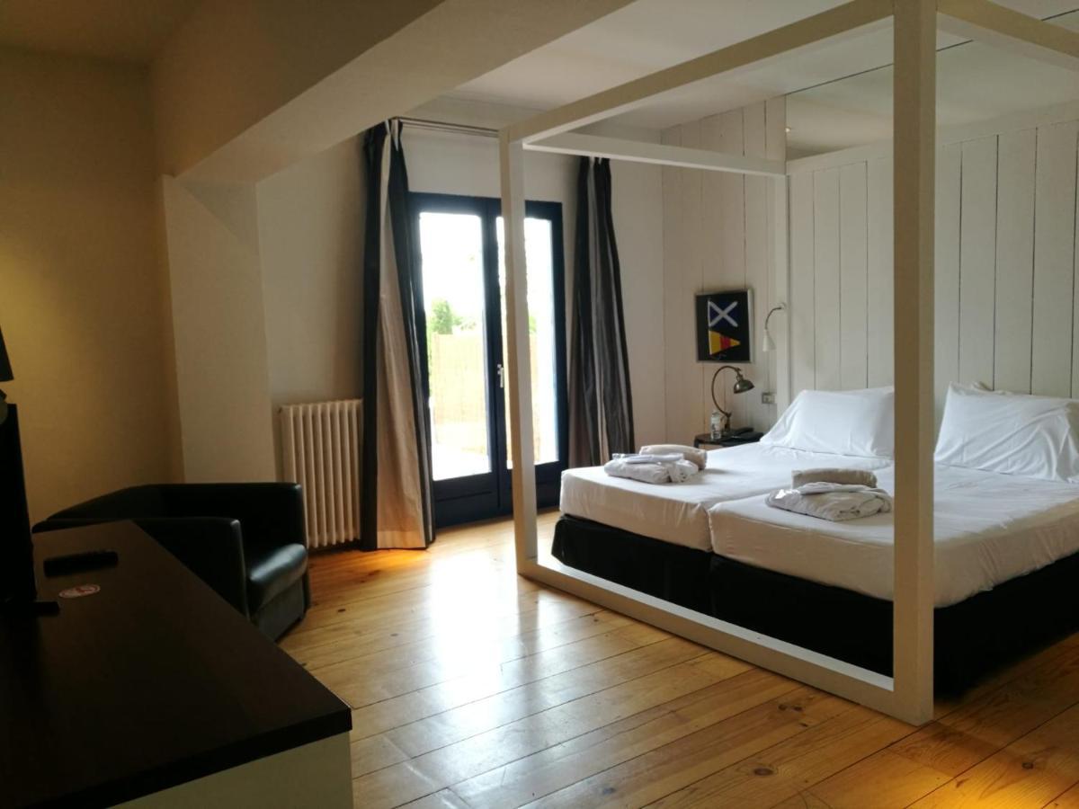 Hotel Trias Palamós Zewnętrze zdjęcie