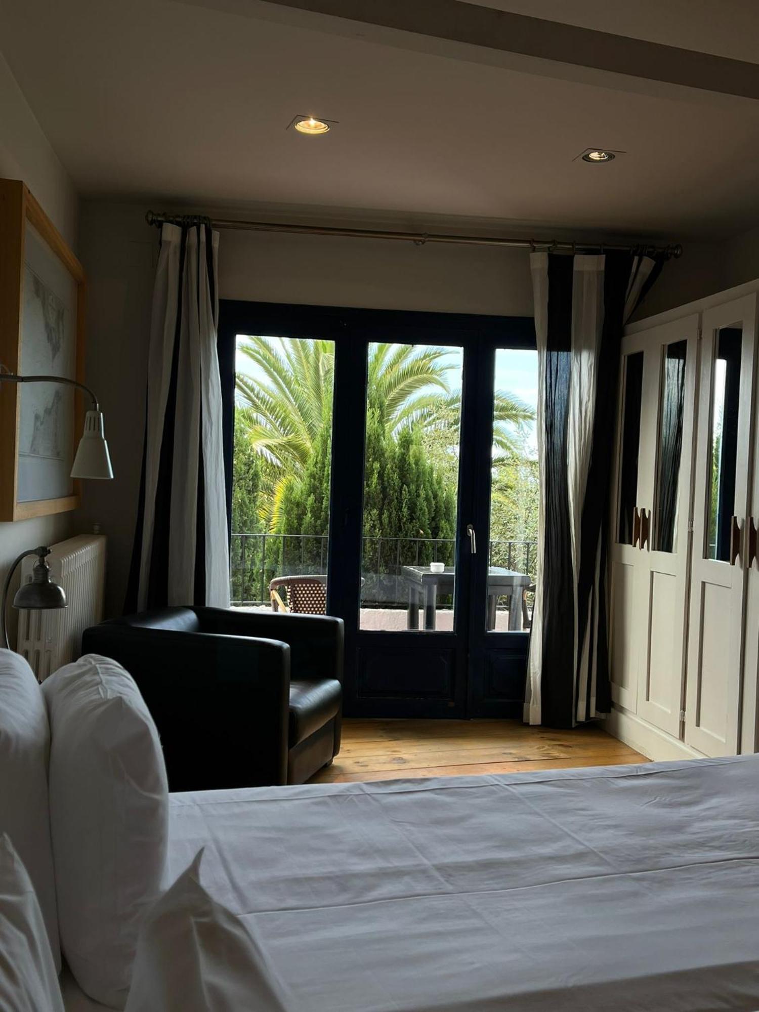Hotel Trias Palamós Zewnętrze zdjęcie